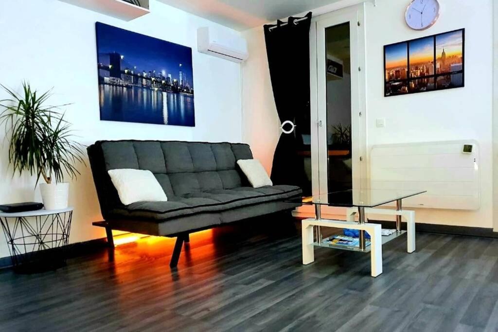 Superbe Studio De 30M2 Proche De Paris 普瓦西 外观 照片