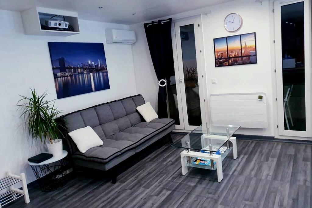 Superbe Studio De 30M2 Proche De Paris 普瓦西 外观 照片