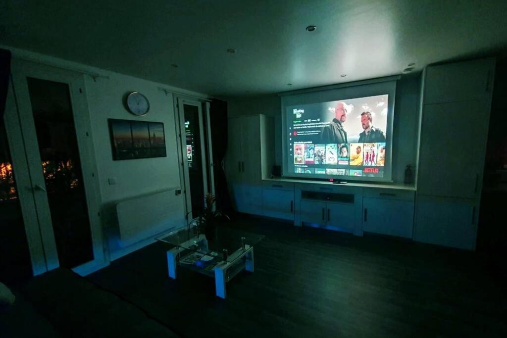 Superbe Studio De 30M2 Proche De Paris 普瓦西 外观 照片